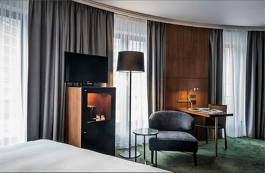 Hotel Nh Brussels Eu Berlaymont 4*,  Belgio